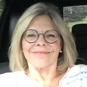 Meet your Posher, Linda